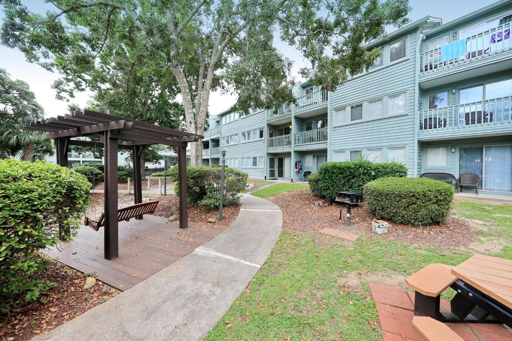 Вилла 5905 S Kings Hwy, 4203 - Ocean Walk Sleeps 4 Миртл-Бич Экстерьер фото