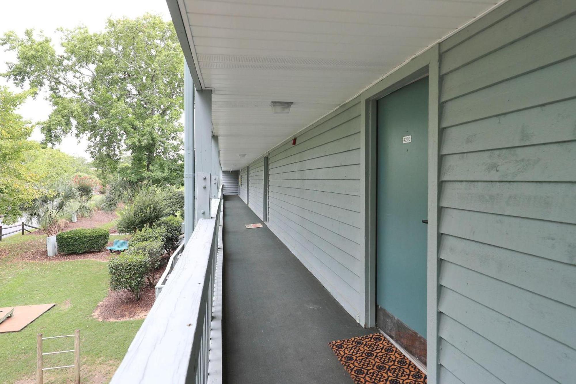 Вилла 5905 S Kings Hwy, 4203 - Ocean Walk Sleeps 4 Миртл-Бич Экстерьер фото