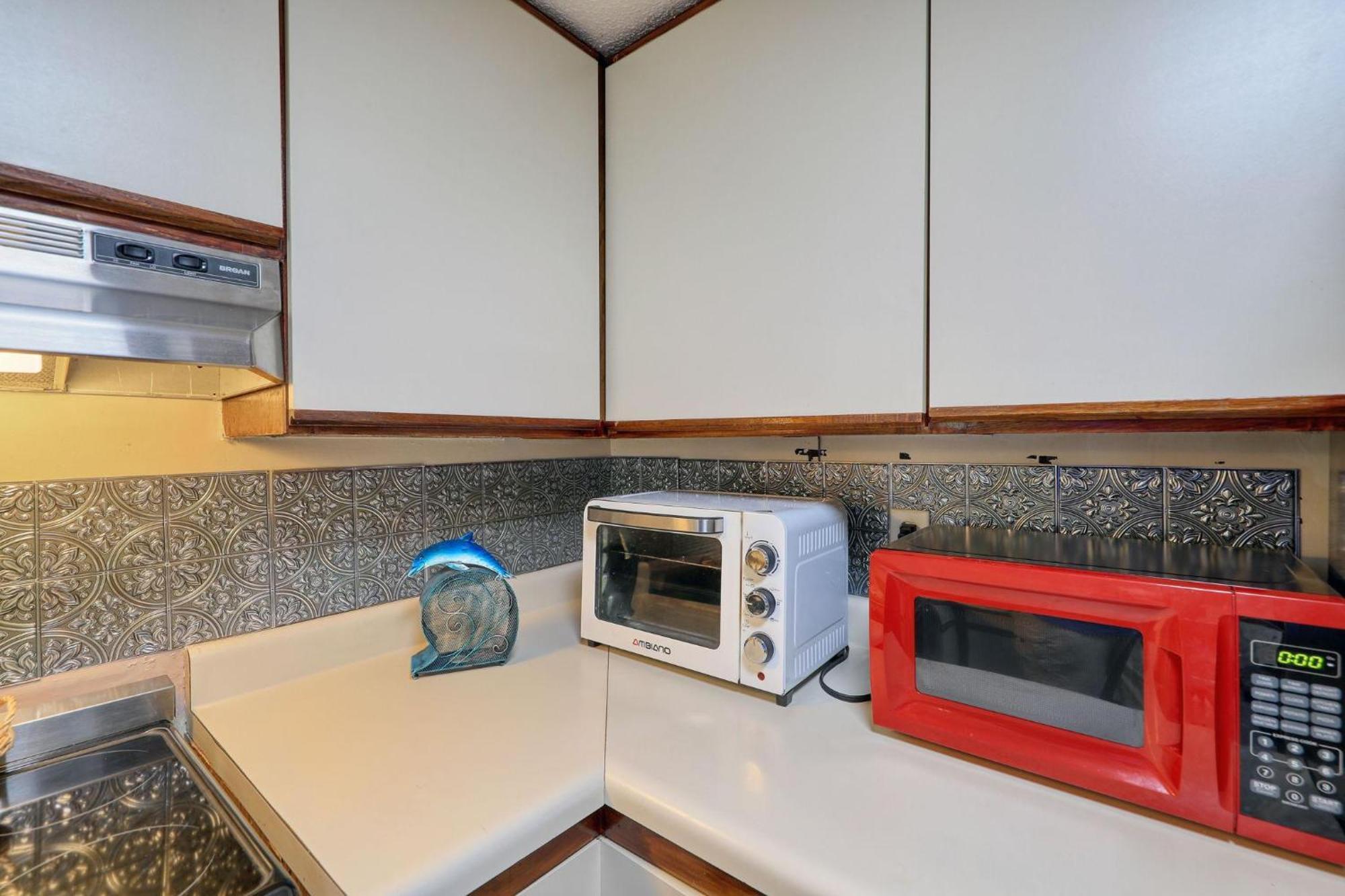 Вилла 5905 S Kings Hwy, 4203 - Ocean Walk Sleeps 4 Миртл-Бич Экстерьер фото
